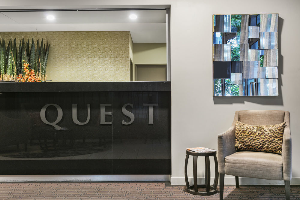 Апарт отель Quest Docklands Мельбурн Экстерьер фото